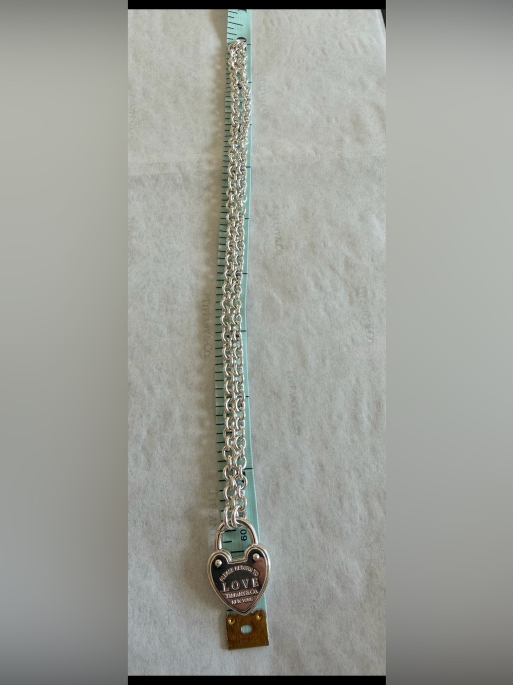Tiffany & Co. Lock Heart Necklace 18 inches! - Picture 10 of 10